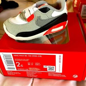 Nike soft bottoms this price is for 4 pairs